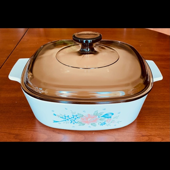Corningware beige Symphony 2 lt casserole dish & Pyrex Fireside Tint Glass lid - Picture 2 of 7